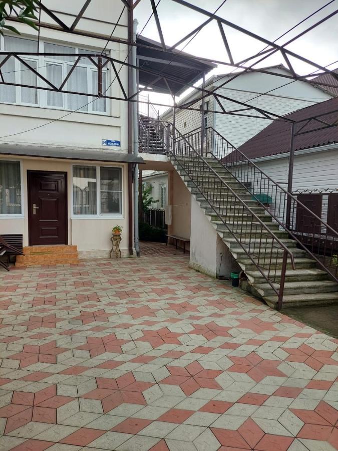 Белый Лотос Gagra Exterior photo